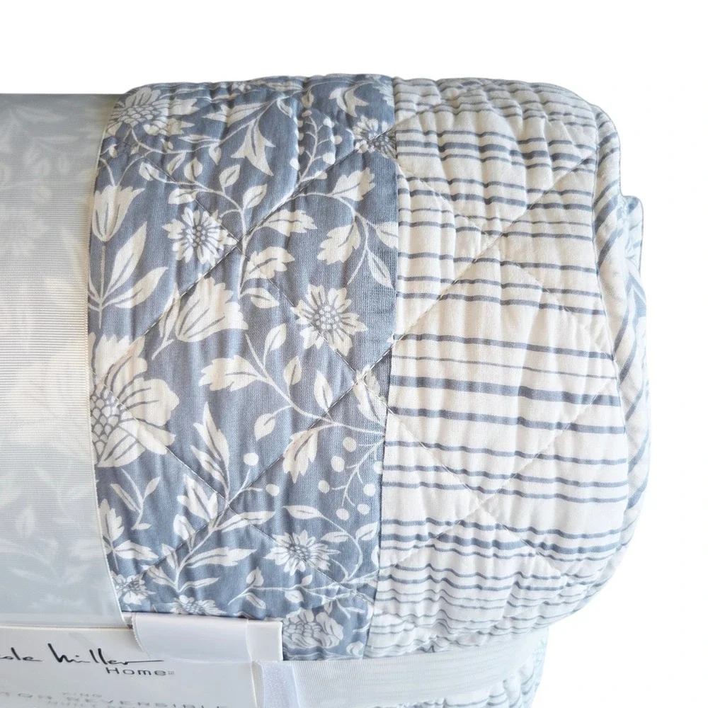 Nicole Miller Home Cotton King Quilt Set 3pc Reversible Floral Stripe Blue White